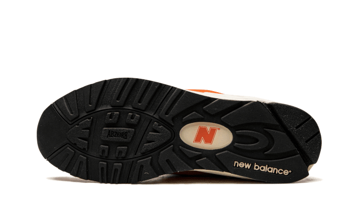 990 V2 Made in USA Marigold