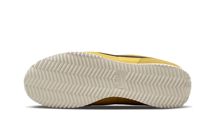 Cortez Vivid Sulfur