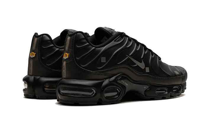 Air Max Plus A-COLD-WALL Black