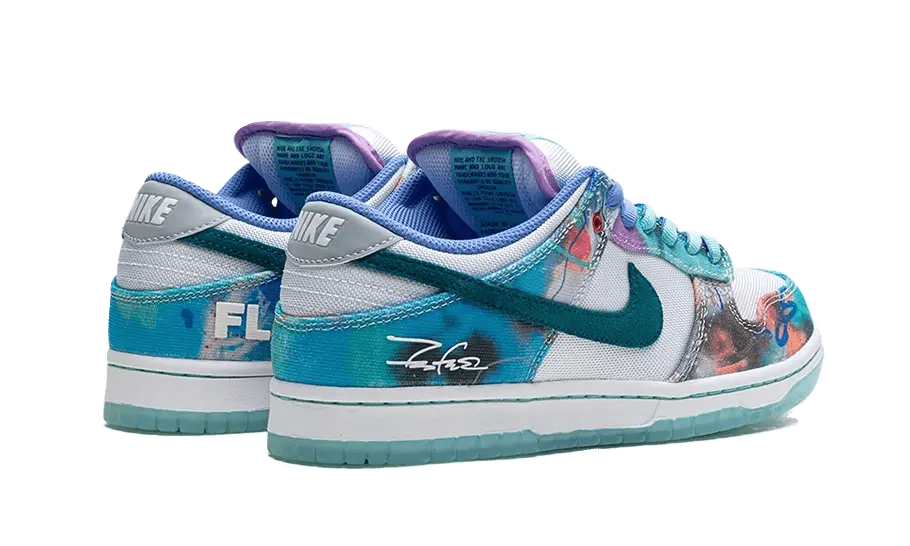 SB Dunk Low Futura Laboratories Bleached Aqua