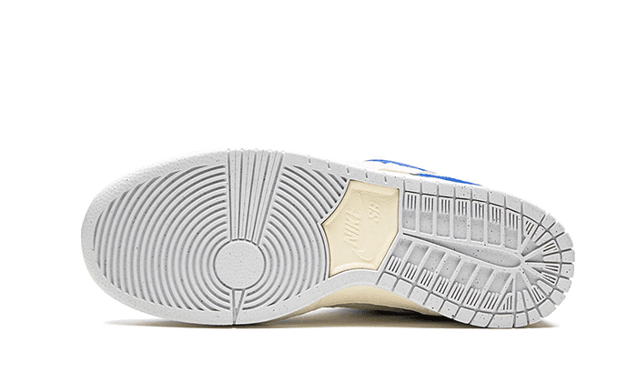SB Dunk Low Pro QS Fly Streetwear